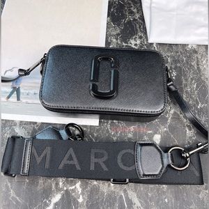 NOWT MARC JACOBS the snapshot shoulder bag